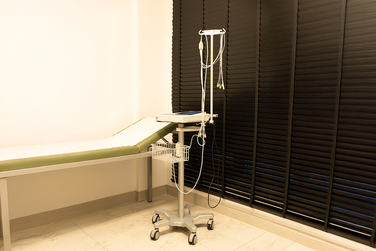 Elektrokardiyografi (EKG)